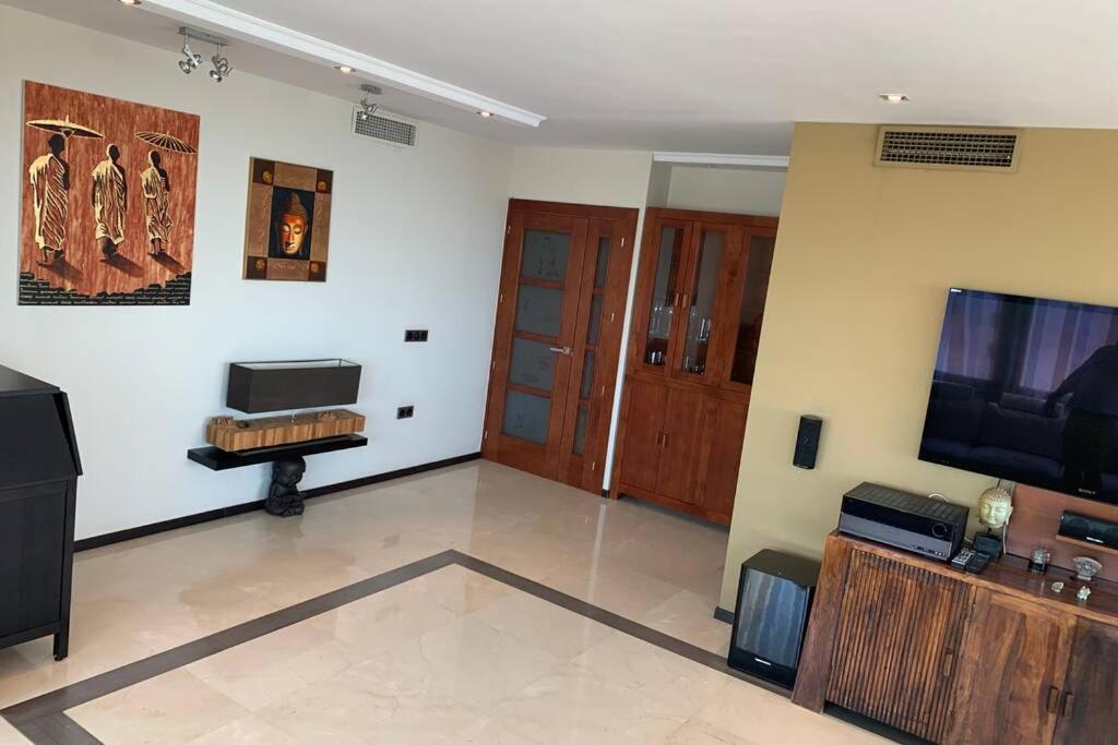 Maravilloso piso en Torremolinos, Costa del Sol Exterior foto